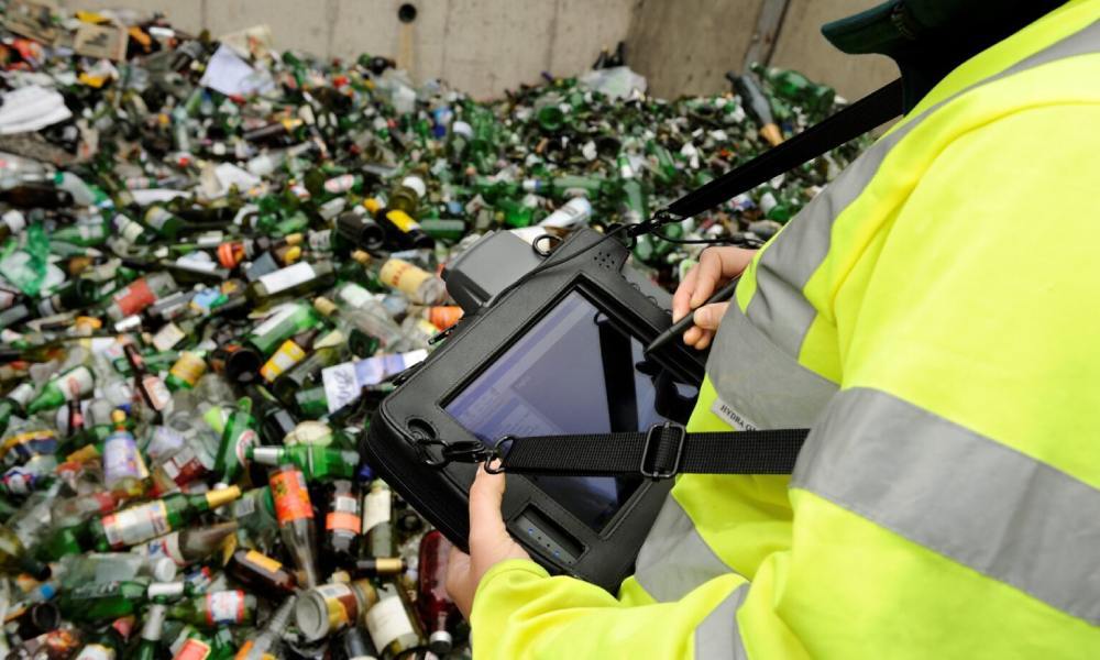 digital waste tracking tablet